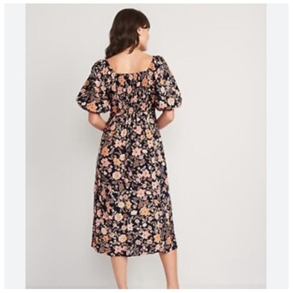 Old Navy Puff-Sleeve Floral-Print Pintucked Smocked Midi Swing Dress Size Small - Picture 2 of 13